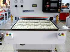 快速換模調(diào)模裝置-易調(diào) 快速換模調(diào)模裝置-易調(diào)